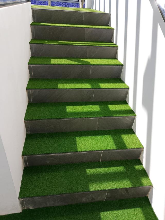 fake grass supplier