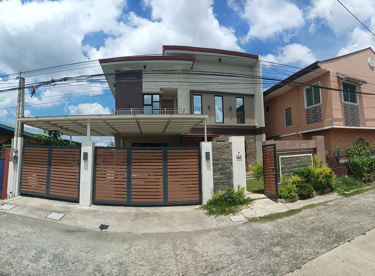 CAPULONG-residence-day